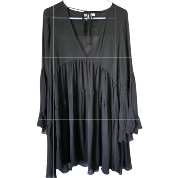 Young Fabulous & Broke Rosa Sheer Tiered Mini Dress Black Bell Sleeves Sz L NEW - Picture 3 of 6
